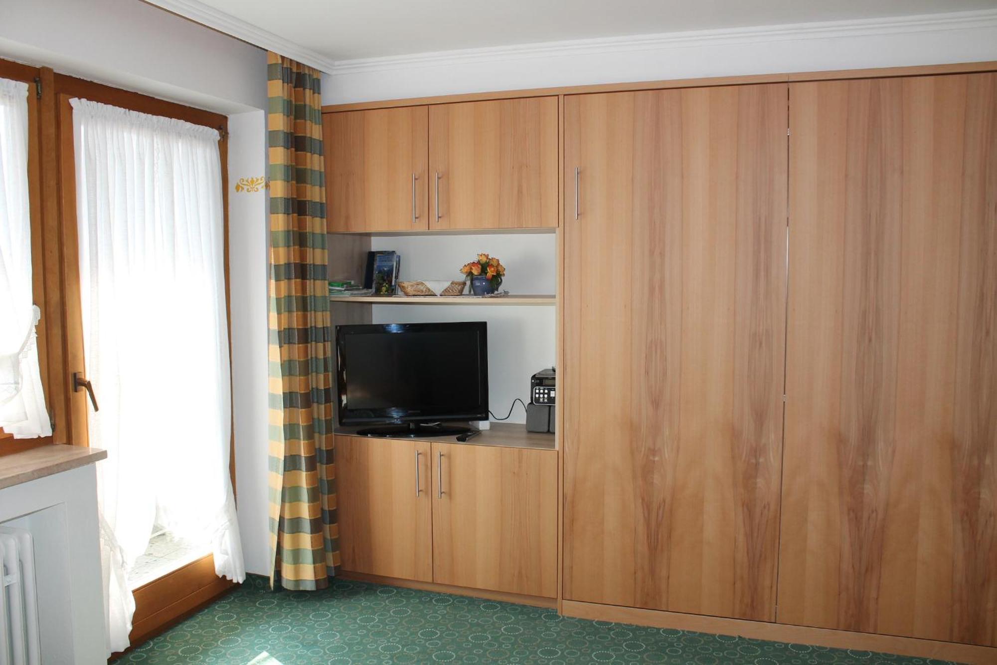Ferienapartmenthaus Hubertushof Mittenwald Kültér fotó