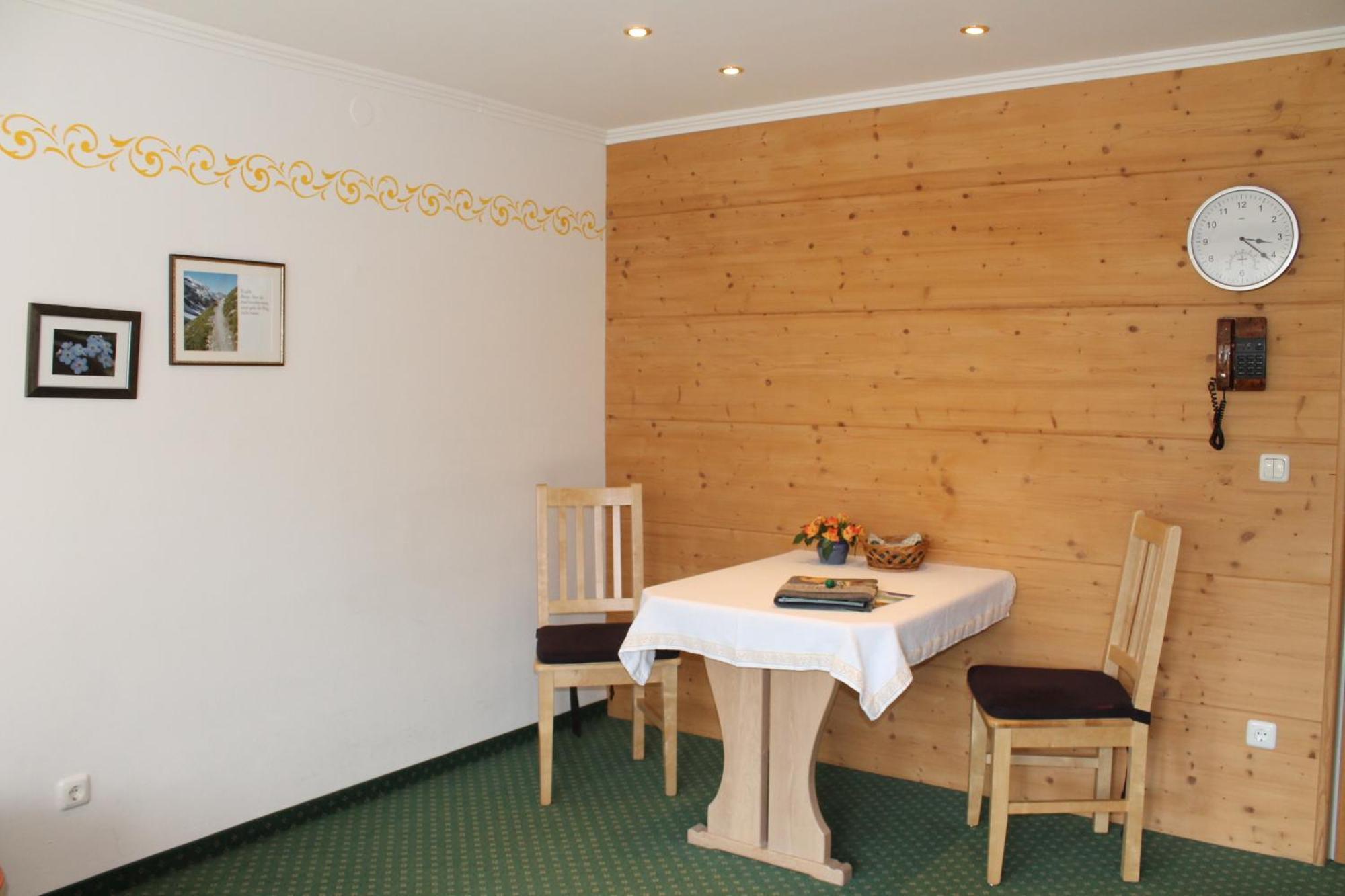 Ferienapartmenthaus Hubertushof Mittenwald Kültér fotó