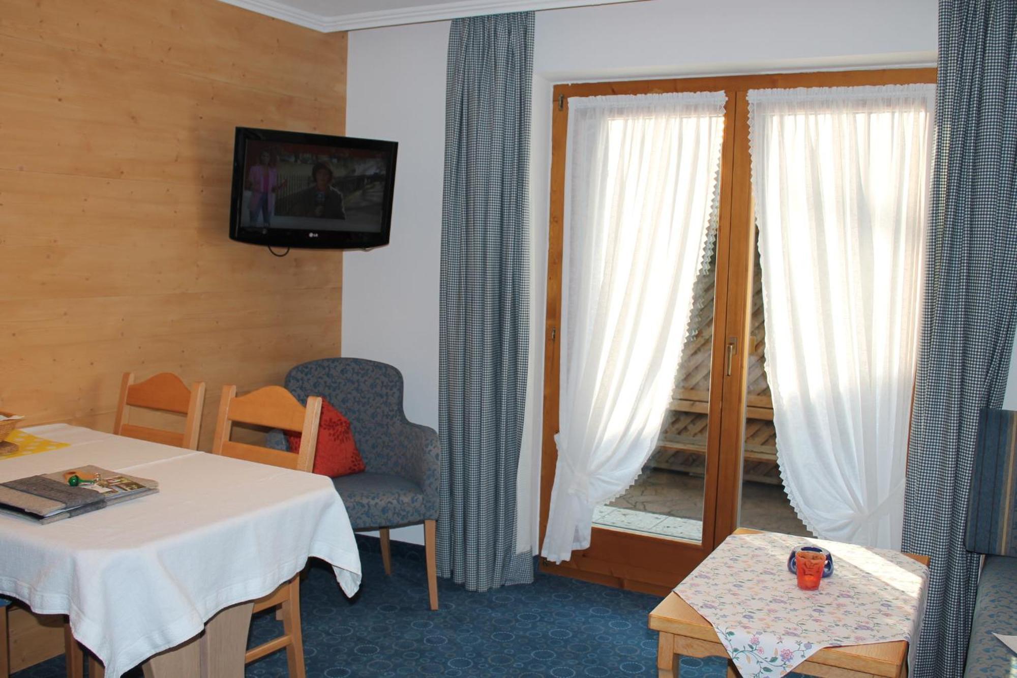 Ferienapartmenthaus Hubertushof Mittenwald Kültér fotó